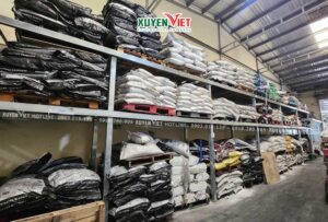 Kho cung cấp vật liệu lọc Xuyên Việt - địa chỉ 11A đường TL43, phường Thạnh Lộc, Quận 12, TP.HCM